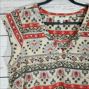 Like New Daniel Rainn Top